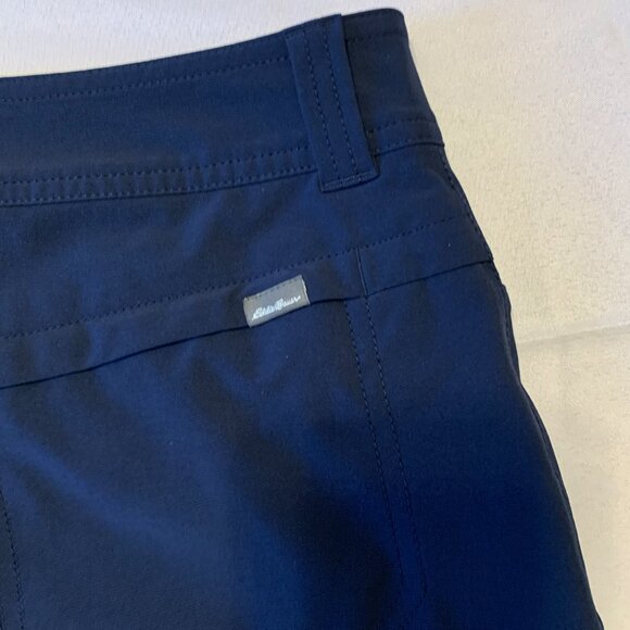Eddie Bauer Navy Skort Size 4 - Picture 5 of 9